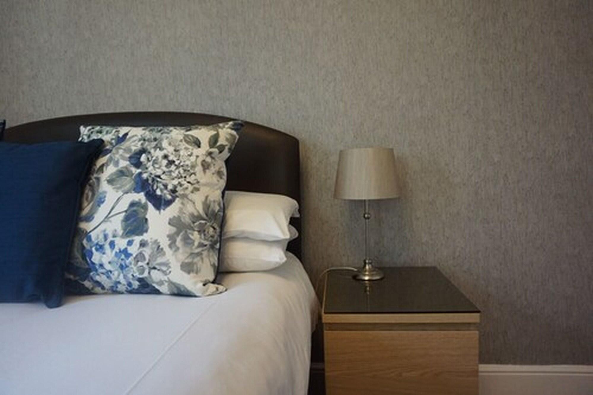 The Havelock 4*
