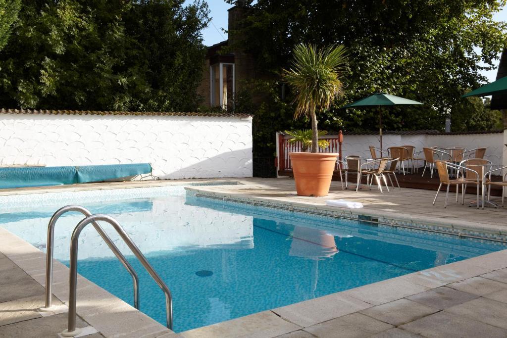 The Havelock 4*